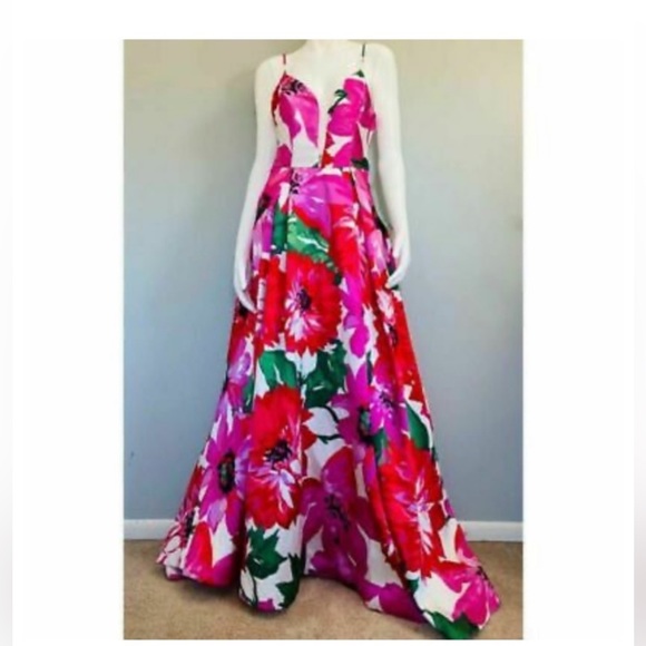 B. smart dress (never worn) (28 inches waist) - Picture 1 of 5